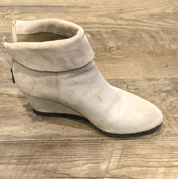 Steve Madden Booties - Picture 5 of 7